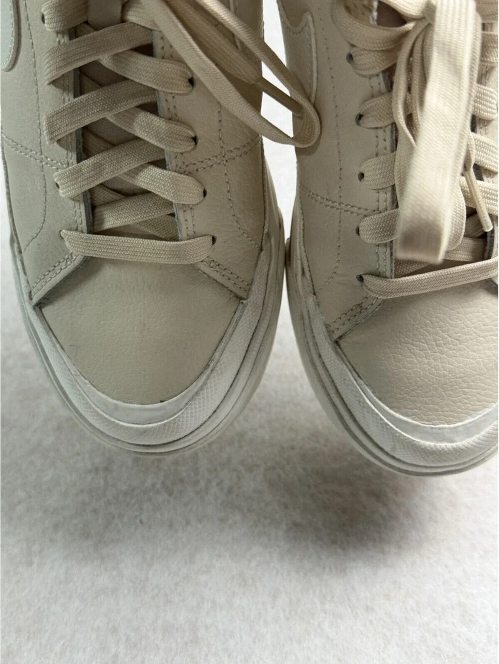 Nike Court Legacy Lift Pearl White Women's Size 9.5 DM7590-200 Platform Sneaker